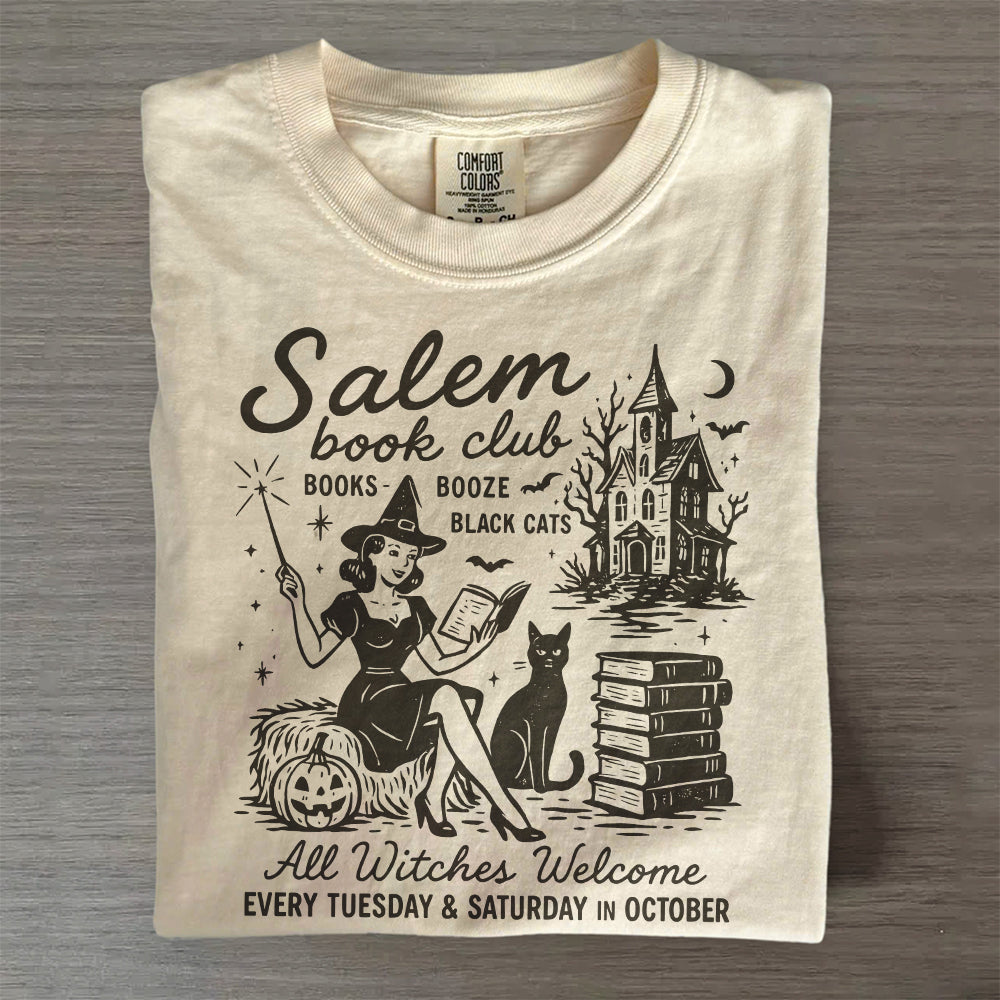 Vintage Salem Book Lover, Black Cat T-Shirt