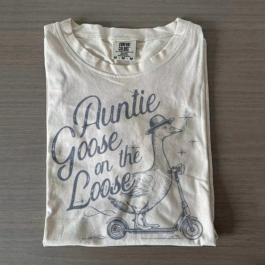 Auntie Sweater – Pregnancy Announcement & Mother’s Day Gift