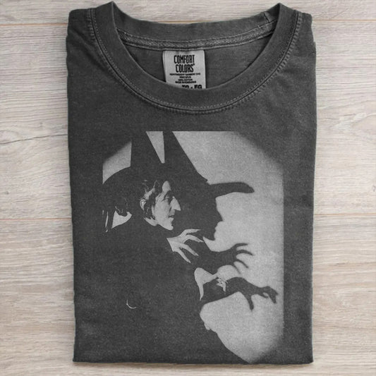 Retro Witch of the West Shirt – Distressed Wizard Tee, Vintage Halloween Gift