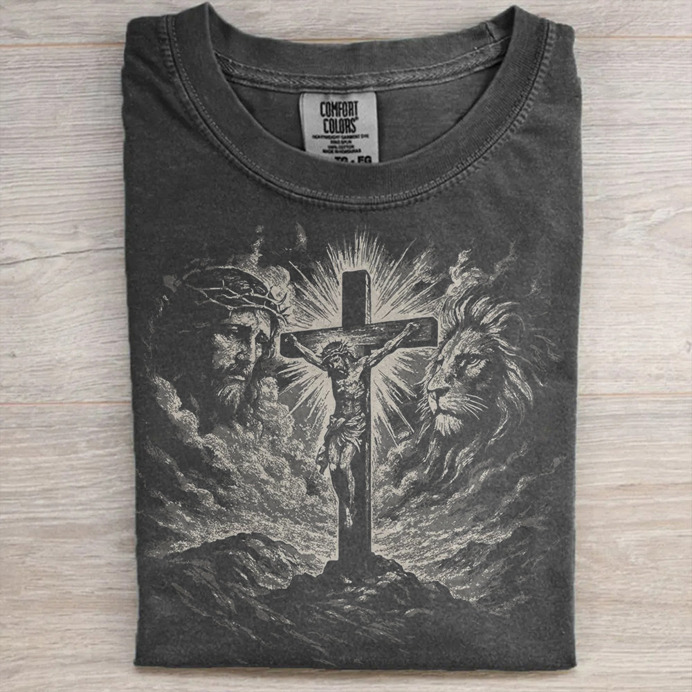 Jesus Cross Vintage 90s Tee – Retro Lion Christian Shirt, Oversized Faith Top