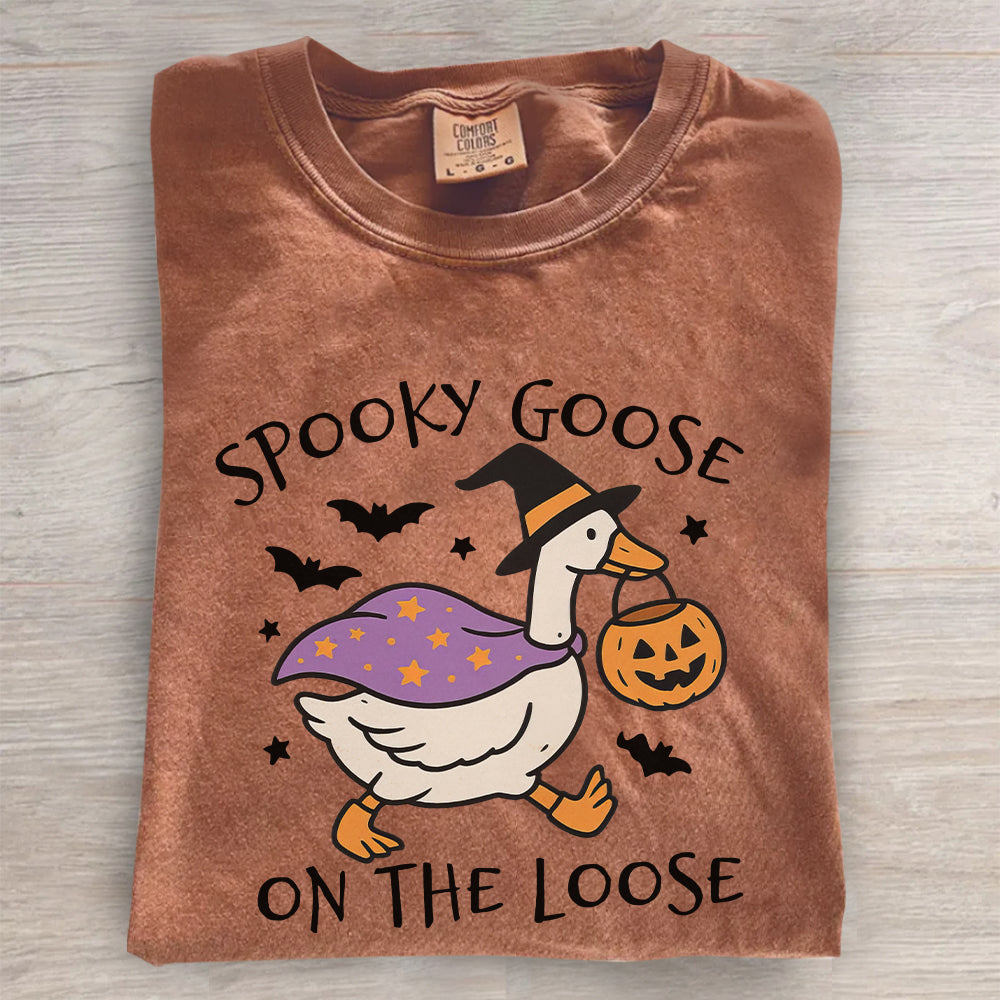 Spooky Goose On The Loose Shirt – Funny Halloween Comfort Colors® Tee