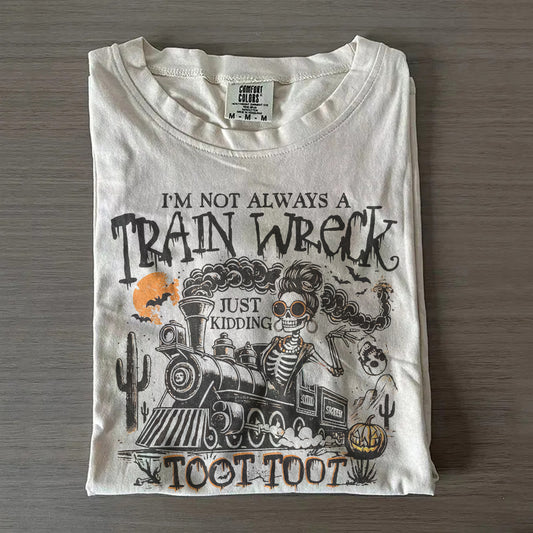 I’m Not Always a Train Wreck – Funny Halloween Skeleton Retro Spooky Season T-Shirt