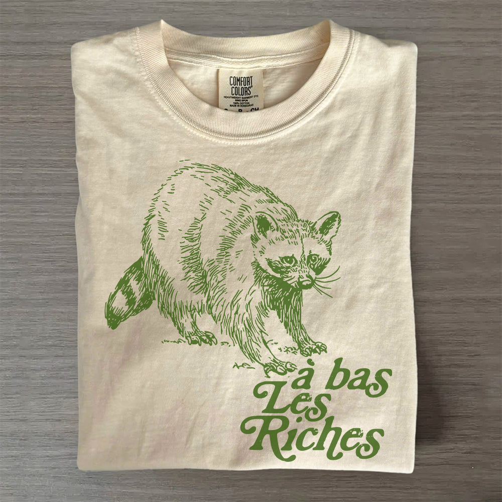 À Bas Les Riches Funny Raccoon Meme T-Shirt