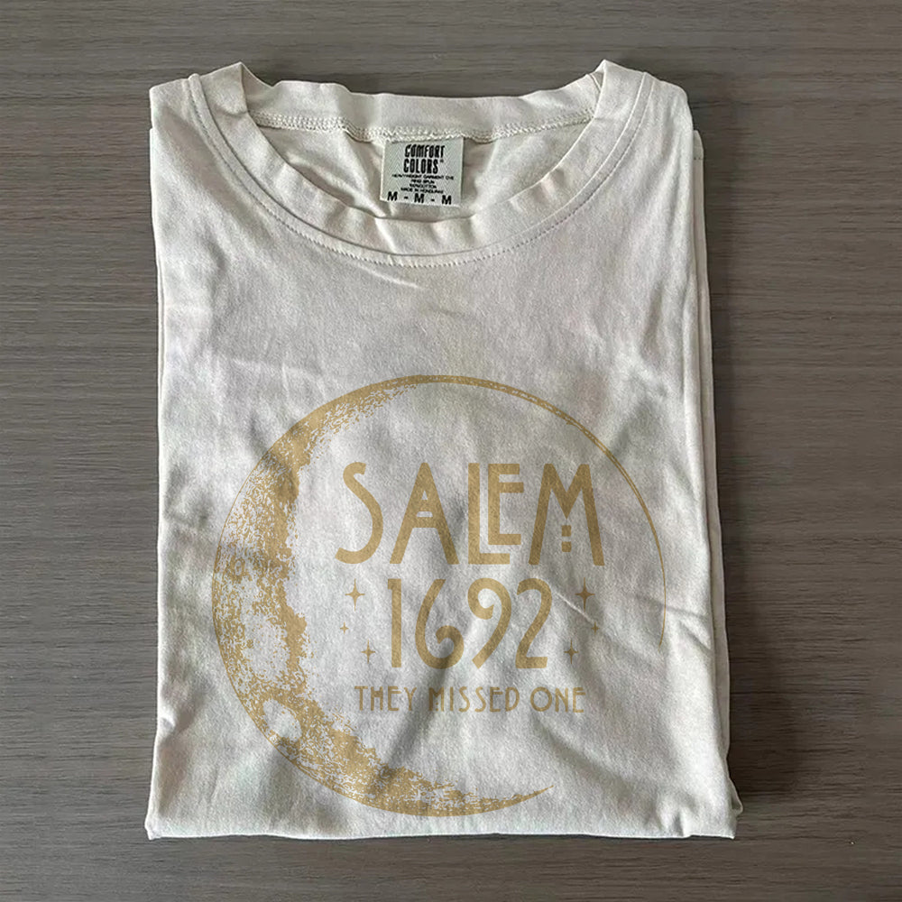 Salem 1692 Halloween T-Shirt