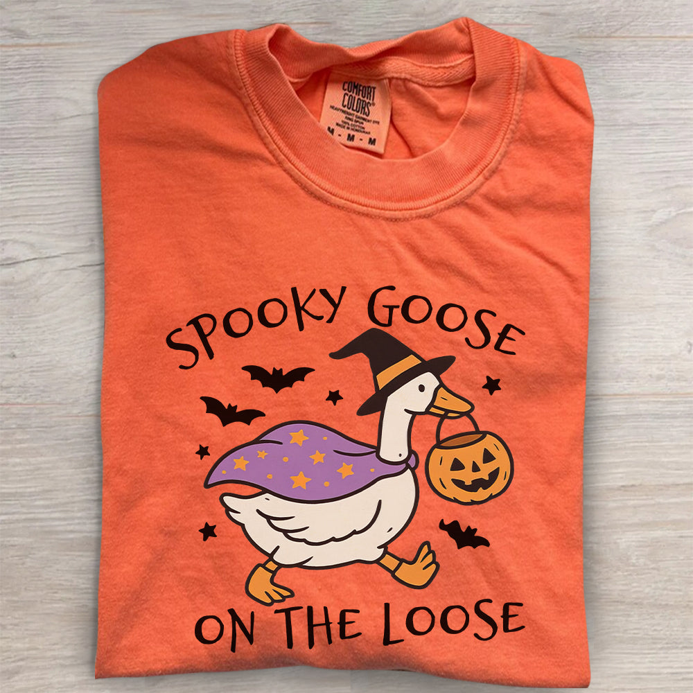 Spooky Goose On The Loose Shirt – Funny Halloween Comfort Colors® Tee