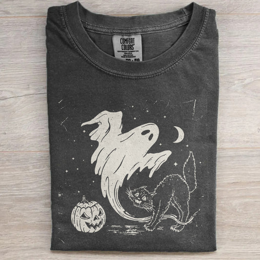 Retro Pumpkin & Bats Spooky Season Tee- Vintage Halloween T-Shirt