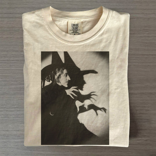 Retro Witch of the West Shirt – Distressed Wizard Tee, Vintage Halloween Gift