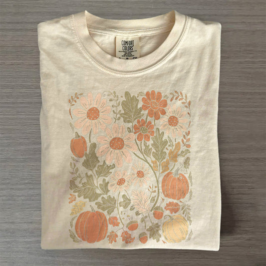 Floral Pumpkin Fall Shirt – Boho Aesthetic Pumpkin Patch Tee, Vintage Autumn Graphic Top