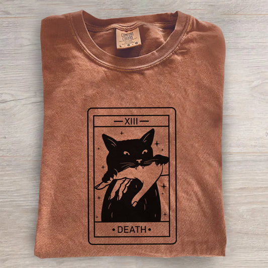 Tarot Card Black Cat Shirt – Witchy Halloween Cat Tee, Spooky Cat Lover T-Shirt