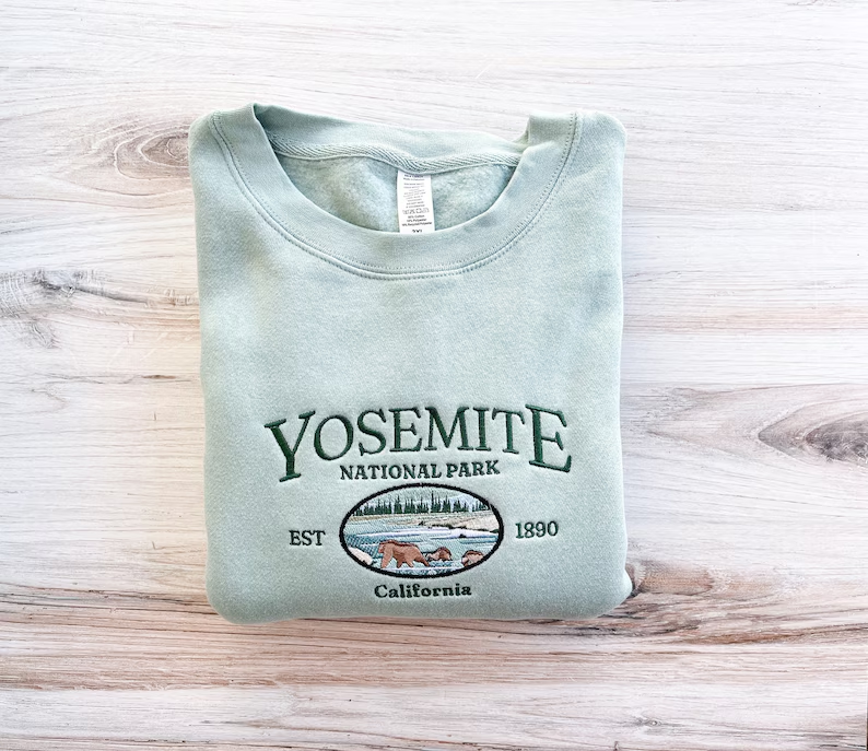 Yosemite Hiking Sweatshirt – Outdoors National Park Sweater