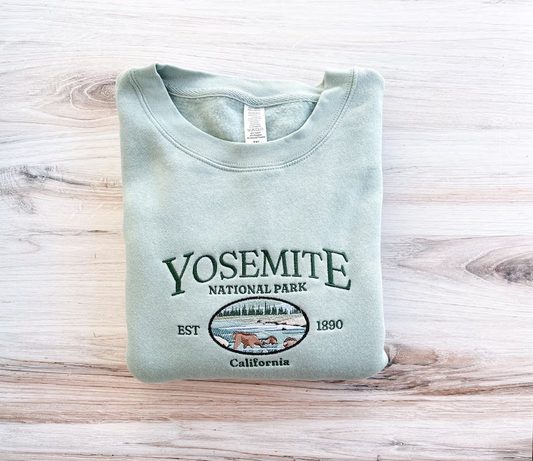 Yosemite Hiking Sweatshirt – Outdoors National Park Sweater