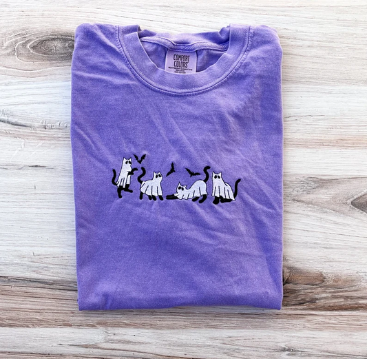 Halloween Spooky Cat Embroidered T-Shirt – Premium Comfort Tee