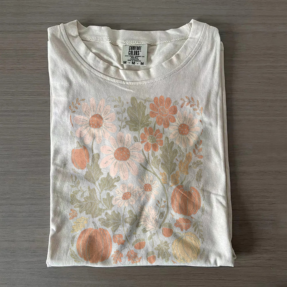 Floral Pumpkin Fall Shirt – Boho Aesthetic Pumpkin Patch Tee, Vintage Autumn Graphic Top