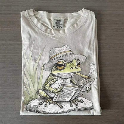 Cool frog with cigar, reading T-Shirt